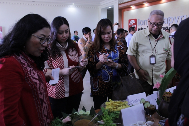 Komunitas Wanita Tani Jambi Tingkatkan Taraf Hidup Lewat Olahan Jahe 